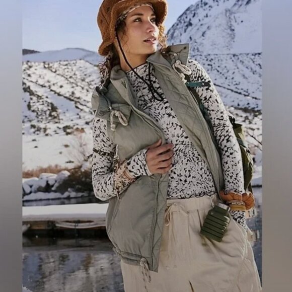 Free people Movement green/grey puffer vest XL - Picture 1 of 7